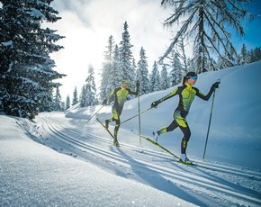 Glacier trails - cross-country skiing experience even in summer! Glacier trails - cross-country skiing experience even in summer!